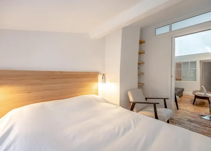 Le Gambetta L Near The Port L Shellter * Saint-Tropez